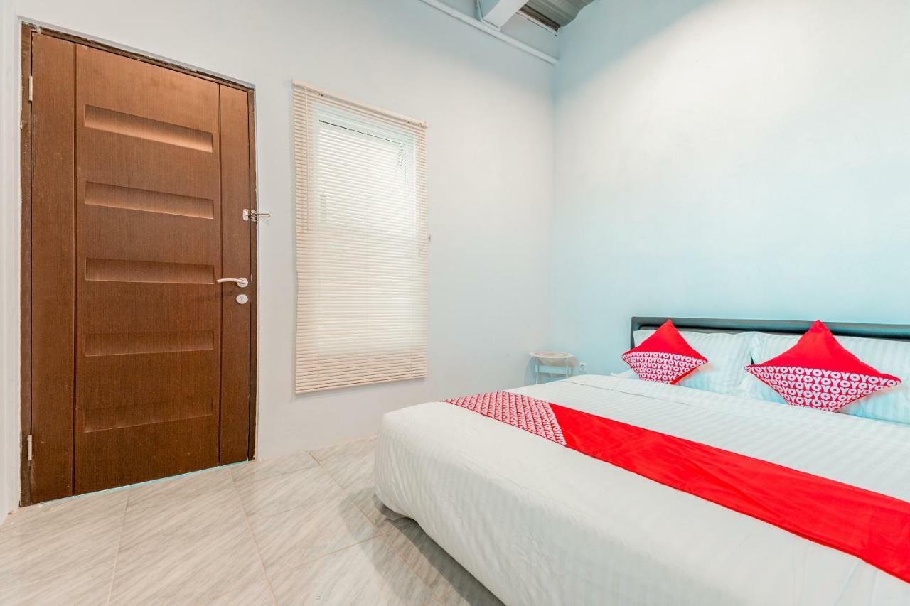 ฟองคี เพลส Hotel จาการ์ตา ภายนอก รูปภาพ
