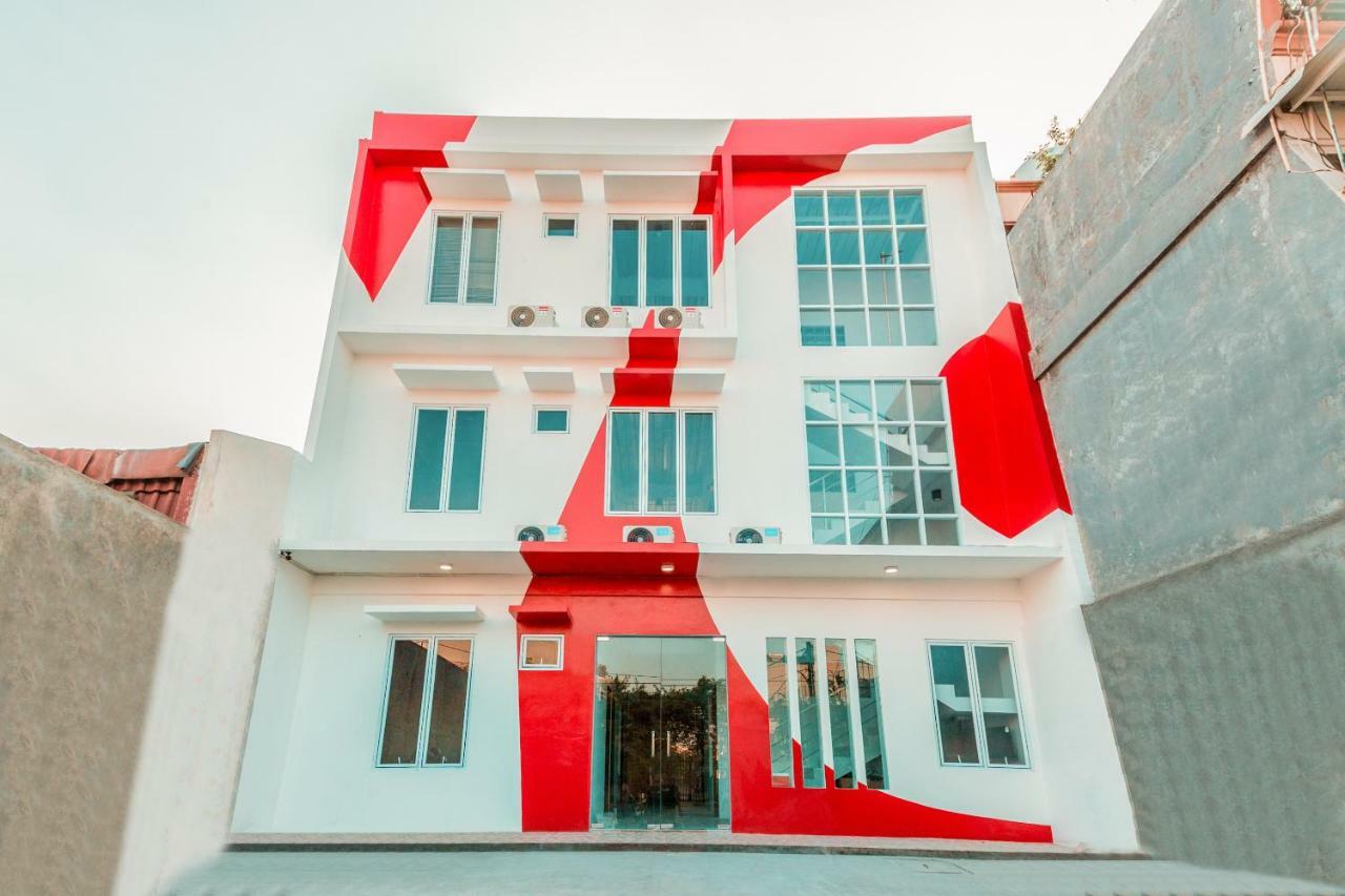 ฟองคี เพลส Hotel จาการ์ตา ภายนอก รูปภาพ